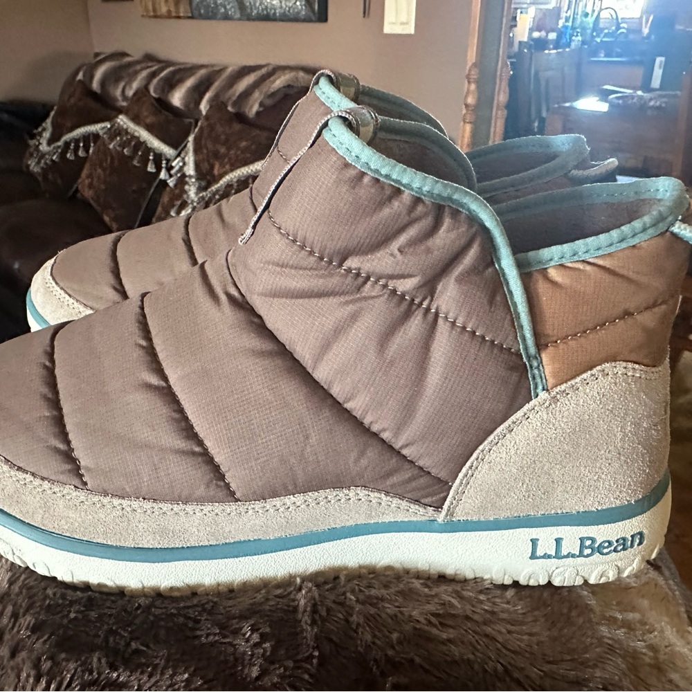 LL Bean Brown and Tan Quilted Slip-On Shoes